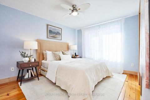 Photo 16 at 146 Ashdale Avenue, Coxwell, Toronto