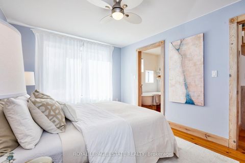 Photo 18 at 146 Ashdale Avenue, Coxwell, Toronto