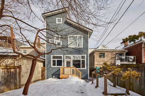 Photo 38 at 146 Ashdale Avenue, Coxwell, Toronto