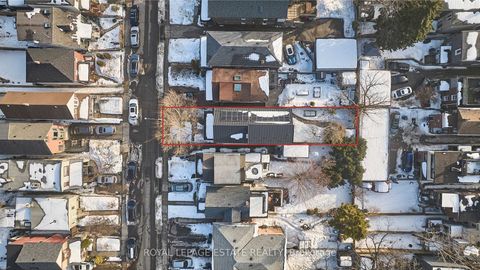 Photo 45 at 146 Ashdale Avenue, Coxwell, Toronto