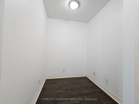 Photo 12 at # 1705 - 70 Town Centre Court, Bendale, Toronto