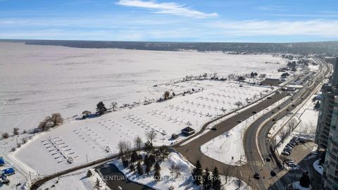 Photo 26 at 1402 - 2 Toronto Street, City Centre, Barrie