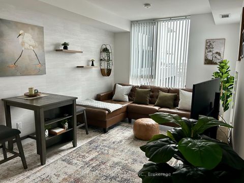 Photo 0 at 10 Gatineau Drive, Beverley Glen, Vaughan