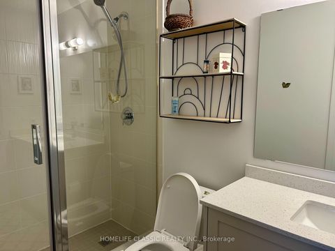 Photo 11 at 10 Gatineau Drive, Beverley Glen, Vaughan