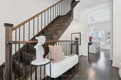 Photo 4 at 59 Kenneth Wood Crescent, Newtonbrook East, Toronto