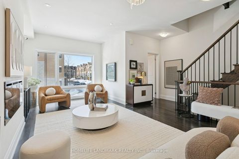 Photo 6 at 59 Kenneth Wood Crescent, Newtonbrook East, Toronto