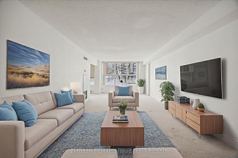 Photo 1 at 204 - 250 Davis Drive, Central Newmarket, Newmarket