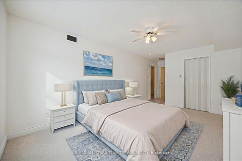 Photo 15 at 204 - 250 Davis Drive, Central Newmarket, Newmarket