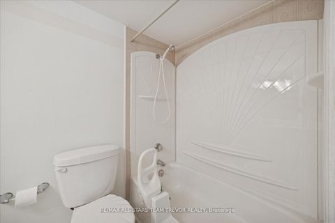 Photo 17 at 204 - 250 Davis Drive, Central Newmarket, Newmarket