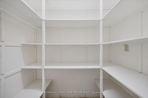 Photo 18 at 204 - 250 Davis Drive, Central Newmarket, Newmarket