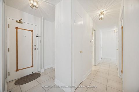 Photo 21 at 204 - 250 Davis Drive, Central Newmarket, Newmarket