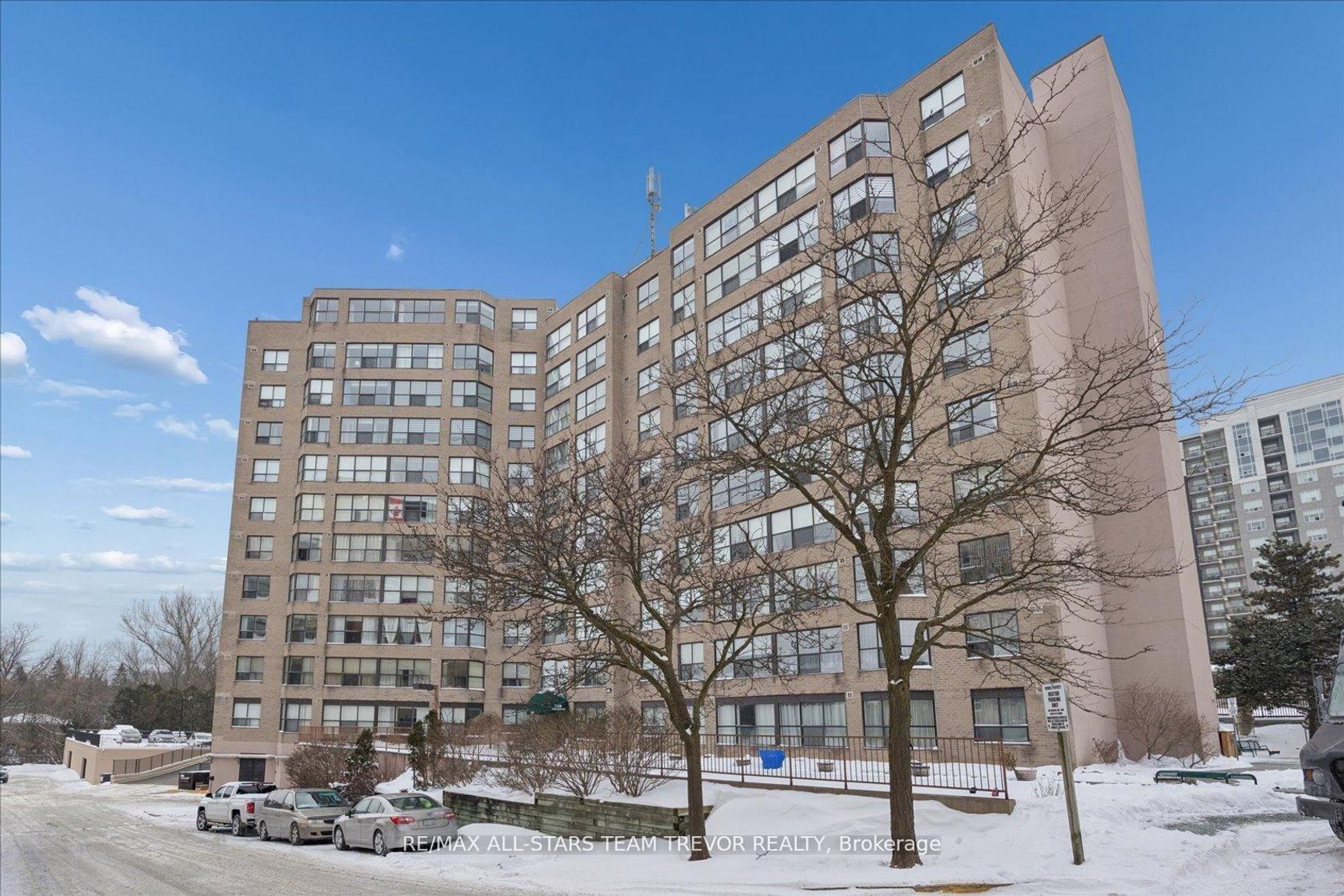 204 - 250 Davis Drive, Central Newmarket, Newmarket photo 6