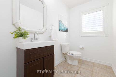 Photo 14 at 36 Ivygreen Road, Keswick North, Georgina