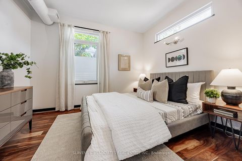 Photo 10 at 38 Wroxeter Avenue, North Riverdale, Toronto