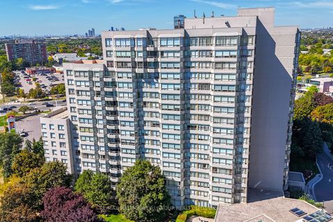 Photo 19 at 1203 - 7 Townsgate Drive, Yorkhill, Vaughan