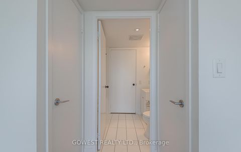 Photo 17 at 2516 - 15 Iceboat Terrace N, Waterfront Communities C1, Toronto