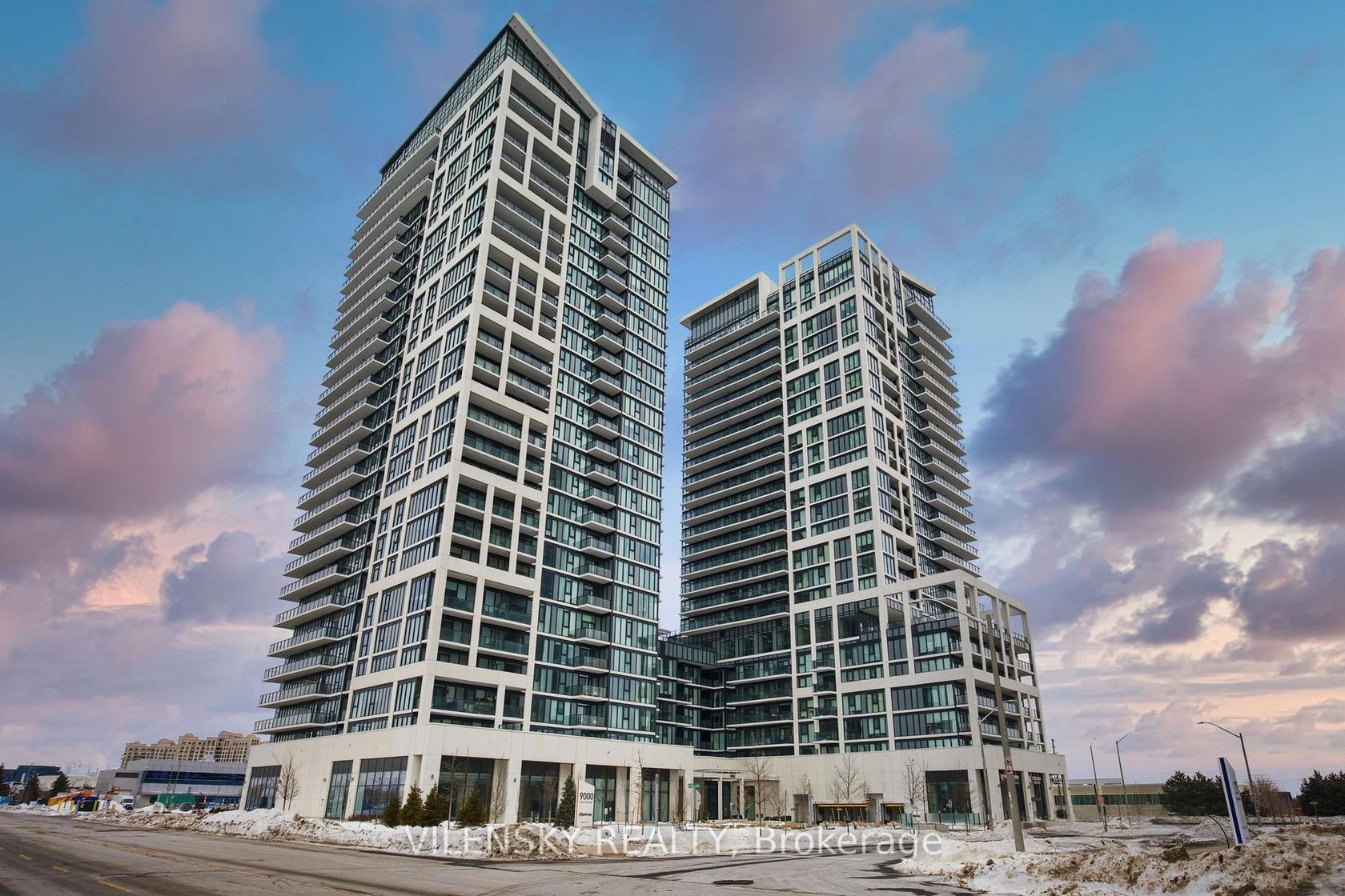 1623 - 9000 Jane Street, Vaughan Corporate Centre, Vaughan photo number 2