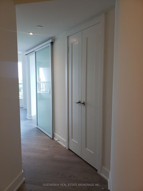 Photo 5 at 1504 - 7 Mabelle Avenue, City Centre West, Toronto