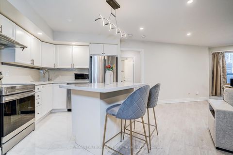 Photo 9 at 314 - 5 Northtown Way, Willowdale East, Toronto