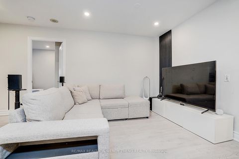 Photo 16 at 314 - 5 Northtown Way, Willowdale East, Toronto