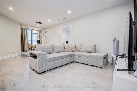 Photo 18 at 314 - 5 Northtown Way, Willowdale East, Toronto