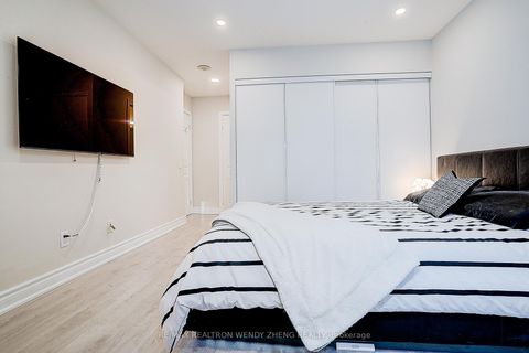 Photo 23 at 314 - 5 Northtown Way, Willowdale East, Toronto
