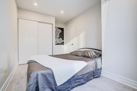 Photo 27 at 314 - 5 Northtown Way, Willowdale East, Toronto