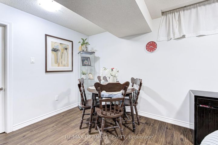 Photo 43 at 19 Teal Crest Circle, Credit Valley, Brampton