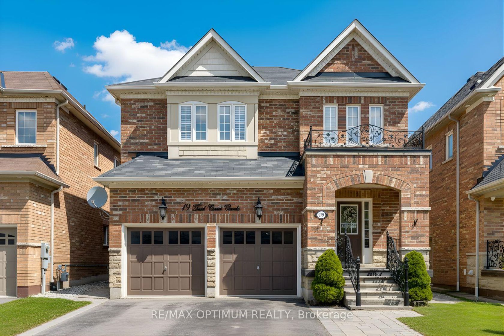 19 Teal Crest Circle, Credit Valley, Brampton 2