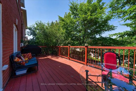 Photo 45 at 200 Yellowood Circle, Maple, Vaughan