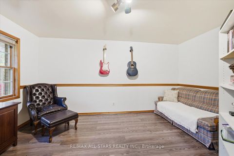 Photo 19 at 62 Evelyn Avenue, Historic Lakeshore Communities, Georgina