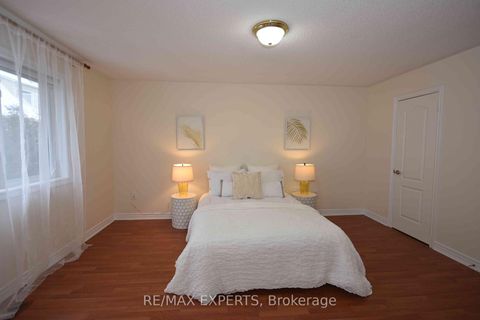 Photo 19 at 7 - 57 Drew Kelly Way, Buttonville, Markham