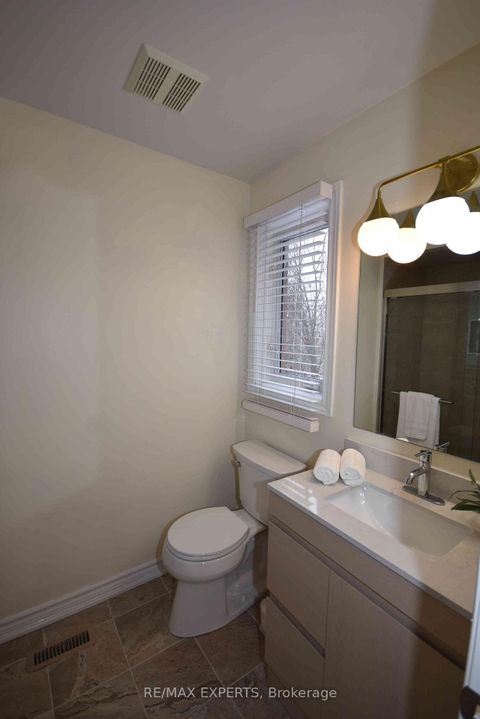 Photo 22 at 7 - 57 Drew Kelly Way, Buttonville, Markham