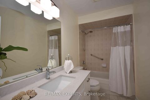 Photo 26 at 7 - 57 Drew Kelly Way, Buttonville, Markham