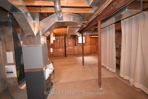 Photo 32 at 7 - 57 Drew Kelly Way, Buttonville, Markham