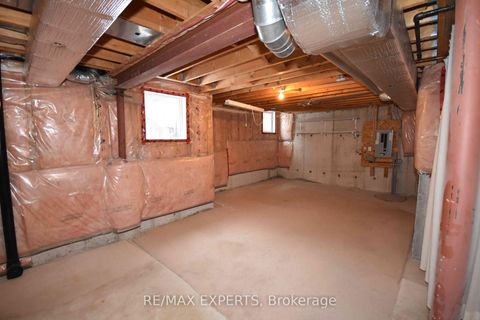 Photo 33 at 7 - 57 Drew Kelly Way, Buttonville, Markham