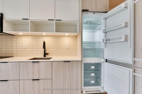 Photo 10 at S560 - 180 Mill Street, Waterfront Communities C8, Toronto