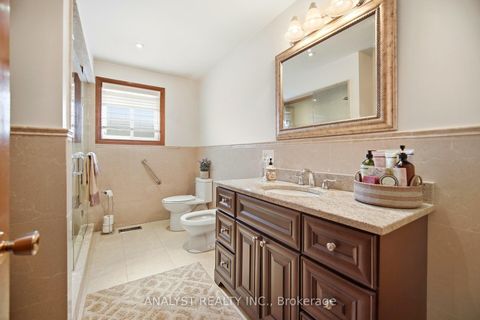 Photo 26 at 15 Debby Court, Pelmo Park W4, Toronto