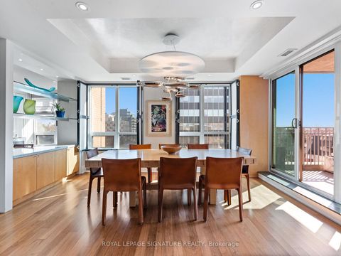 Photo 8 at 603 - 155 St. Clair Avenue W, Casa Loma, Toronto