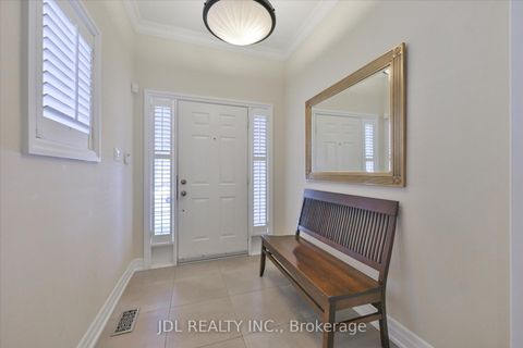 Photo 1 at 9 O'hara Crescent, Jefferson, Richmond Hill