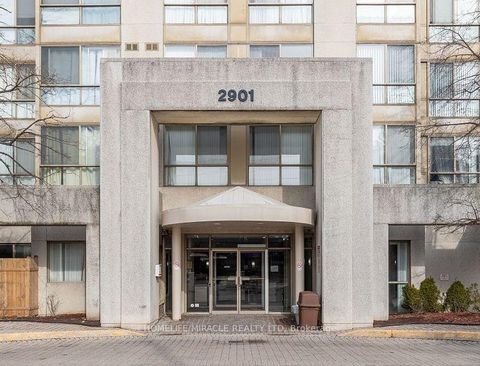 Photo 1 at 501 - 2901 Kipling Avenue, Jamestown, Toronto