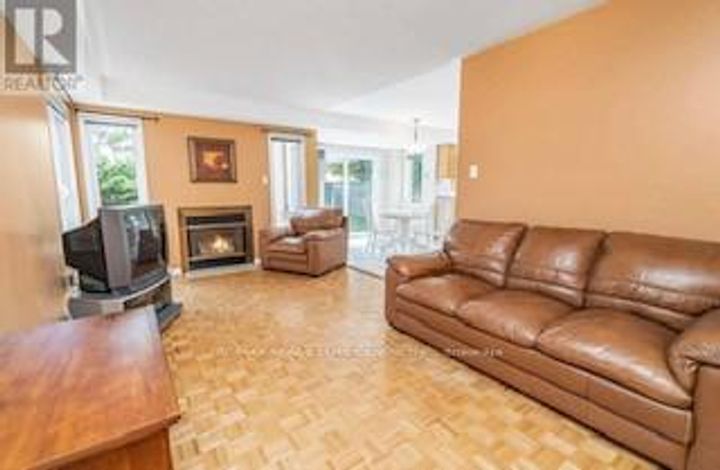 Photo 13 at 7 Curry Crescent, Georgetown, Halton Hills