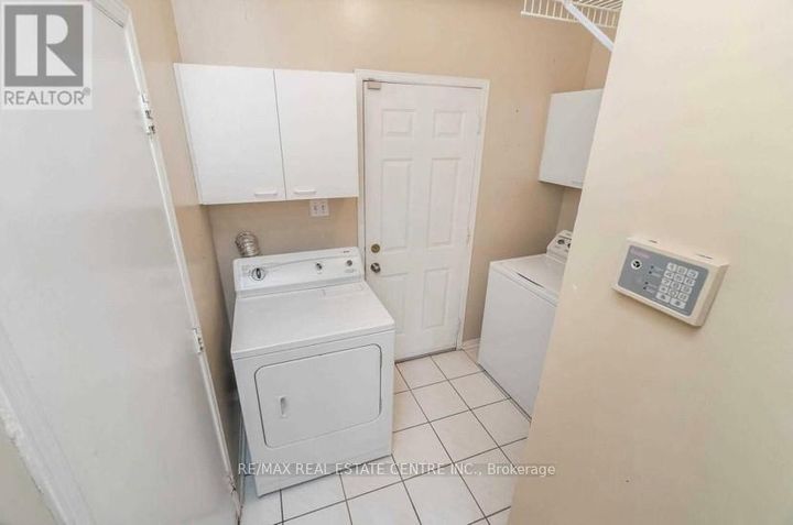 Photo 25 at 7 Curry Crescent, Georgetown, Halton Hills