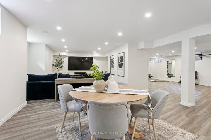 Photo 30 at 19 Lorraine Gardens, City Centre West, Toronto