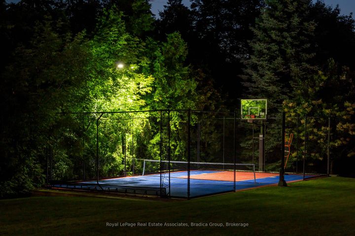 Photo 48 at 19 Lorraine Gardens, City Centre West, Toronto