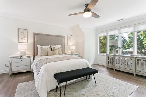 Photo 23 at 19 Lorraine Gardens, City Centre West, Toronto