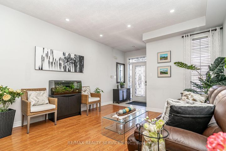 Photo 5 at 88 Sled Dog Road, Wellington, Brampton