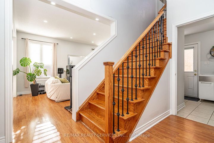 Photo 8 at 88 Sled Dog Road, Wellington, Brampton