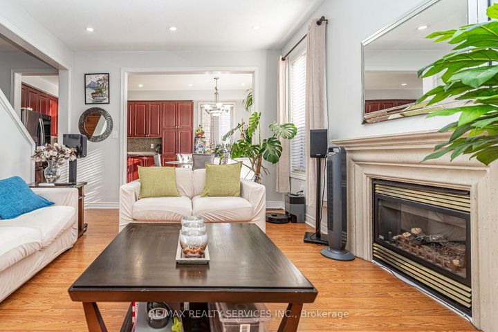 Photo 11 at 88 Sled Dog Road, Wellington, Brampton