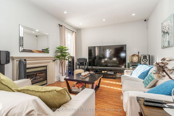 Photo 12 at 88 Sled Dog Road, Wellington, Brampton